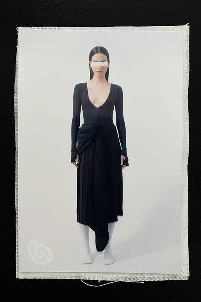 Look 30
